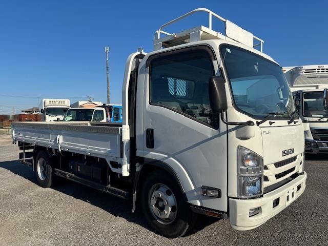 Japanese used car Ref# 1554458 ISUZU / ELF