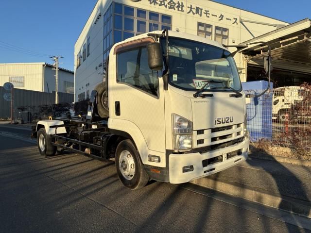 Japanese used car Ref# 1554610 ISUZU / FORWARD