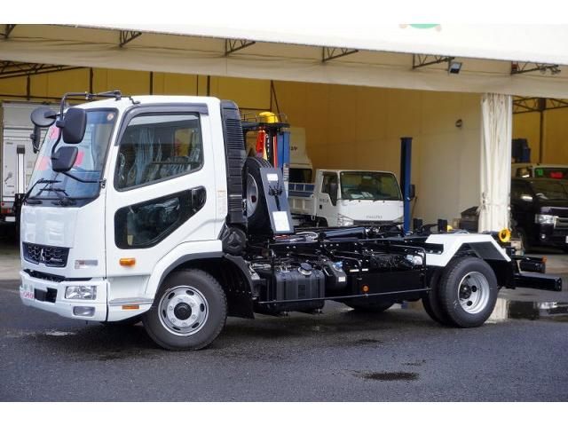 MITSUBISHI FUSOU / FIGHTER