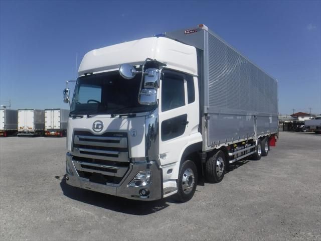 NISSAN DIESEL / Quon