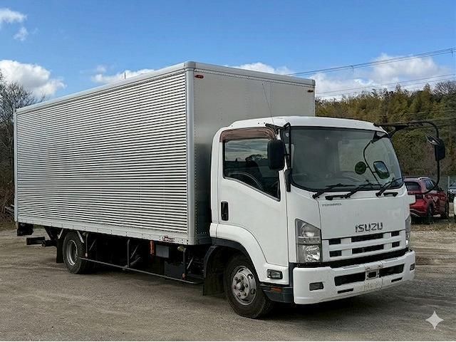 ISUZU / FORWARD