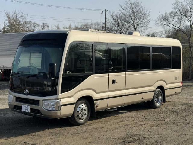 Japanese used car Ref# 1555415  / 