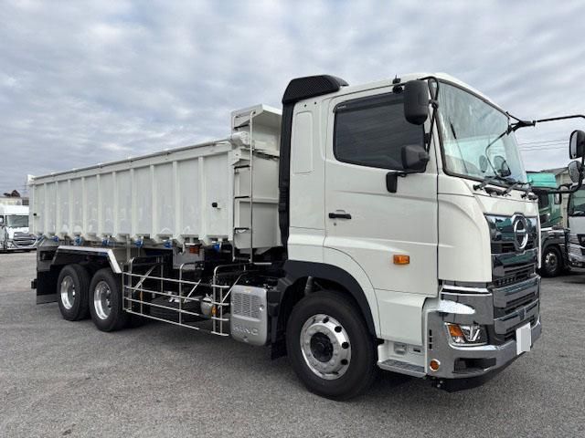 HINO / PROFIA