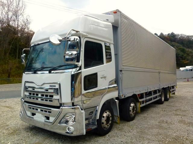 NISSAN DIESEL / Quon