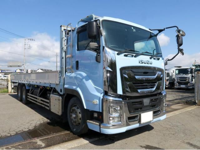 ISUZU / GIGA