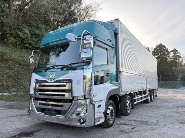 NISSAN DIESEL / Quon