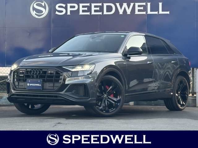 AUDI / AUDI Q8