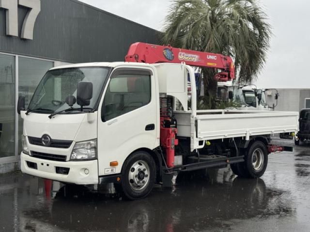 Japanese used car Ref# 1556268 HINO / DUTRO