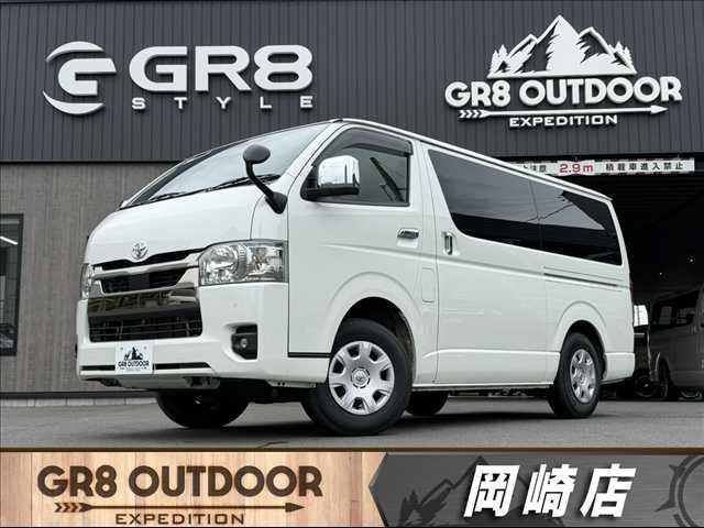 TOYOTA / HIACE van 4WD