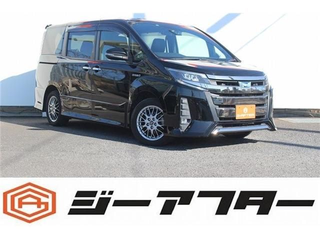 Japanese used car Ref# 1556358 TOYOTA / NOAH HYBRID