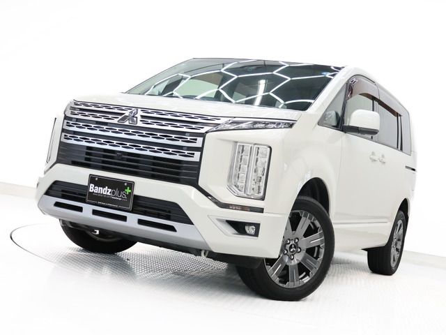 MITSUBISHI / DELICA D:5 4WD