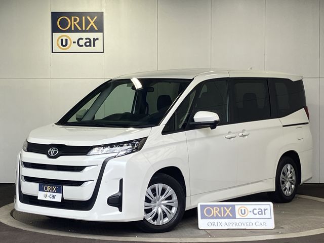 TOYOTA / NOAH