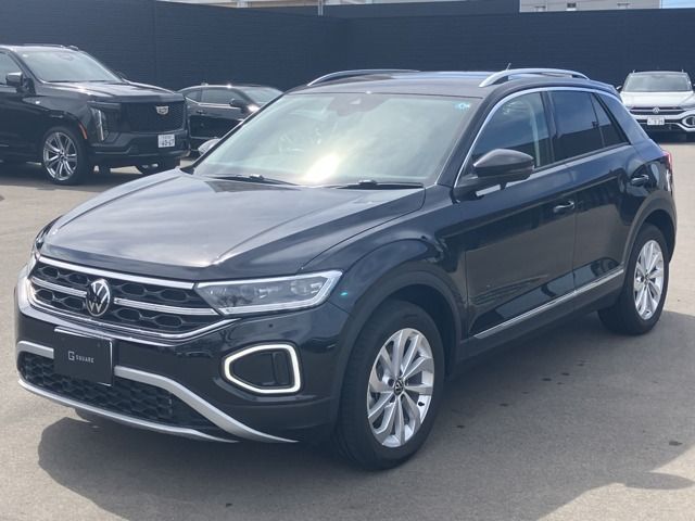 Japanese used car Ref# 1556597 VOLKSWAGEN / VOLKSWAGEN T-Roc