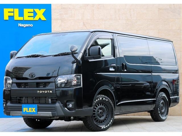 TOYOTA / HIACE van 4WD