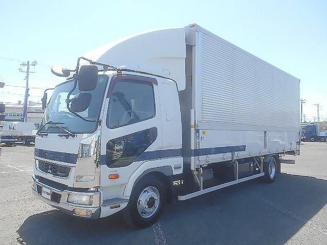 Japanese used car Ref# 1556752 MITSUBISHI FUSOU / FIGHTER