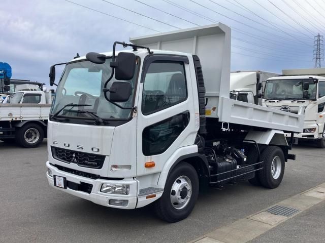 Japanese used car Ref# 1556753 MITSUBISHI FUSOU / FIGHTER