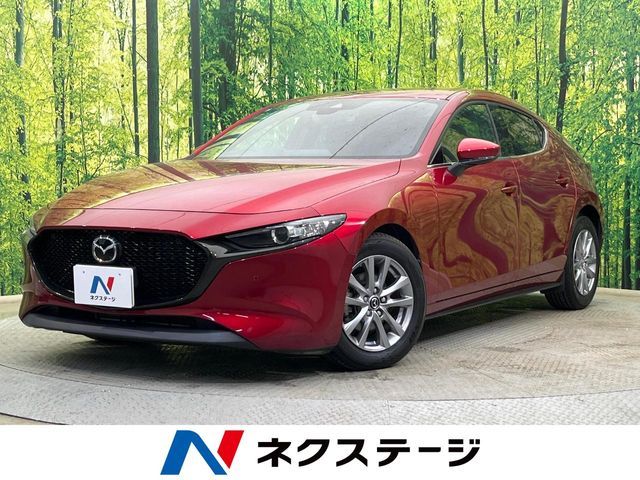 Japanese used car Ref# 1556845 MAZDA / MAZDA3 FASTBACK