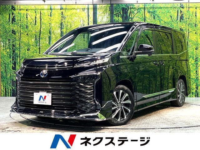 Japanese used car Ref# 1556856 TOYOTA / VOXY HYBRID
