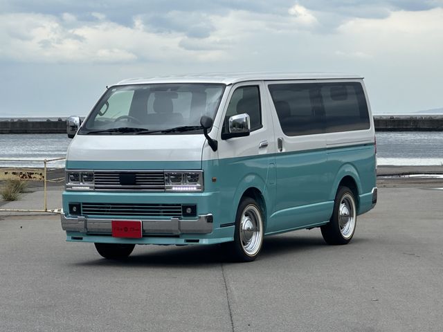 TOYOTA / HIACE van 2WD