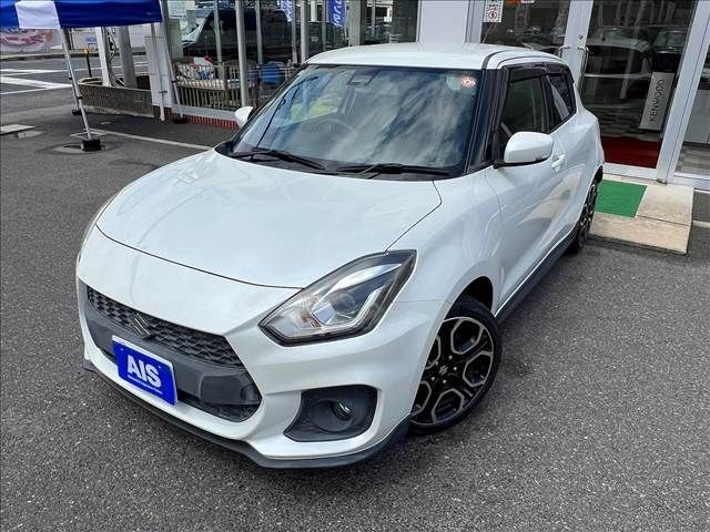 Japanese used car Ref# 1557084 SUZUKI / SWIFT