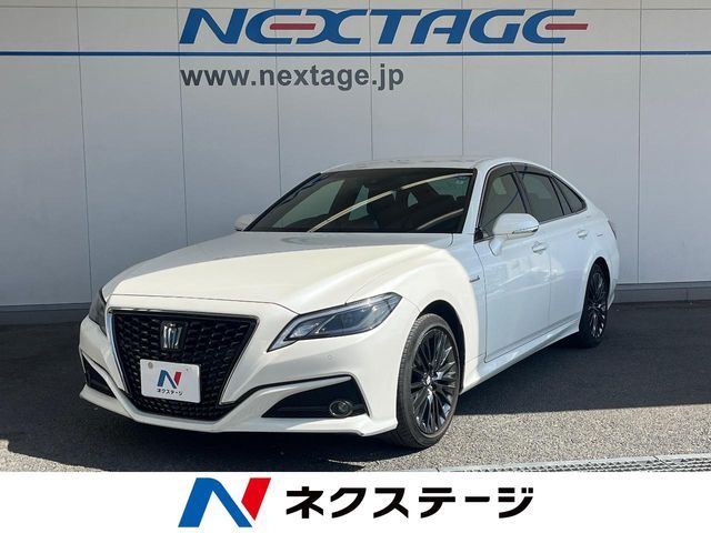 Japanese used car Ref# 1557248 TOYOTA / CROWN sedan hybrid