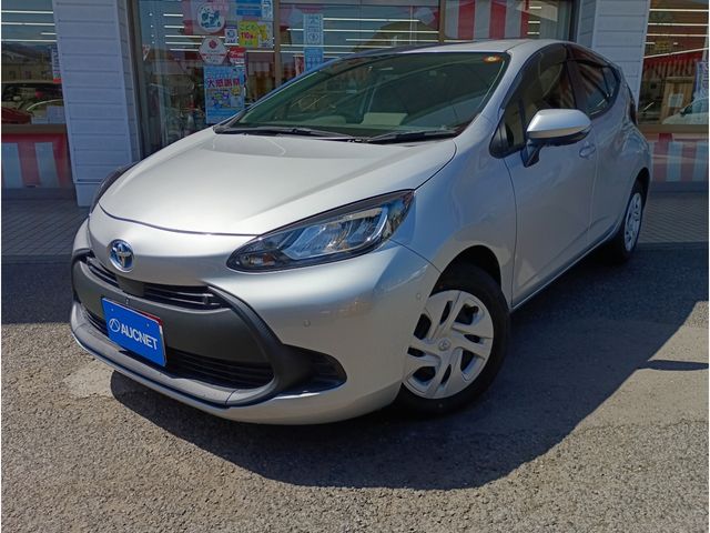 Japanese used car Ref# 1557258 TOYOTA / AQUA