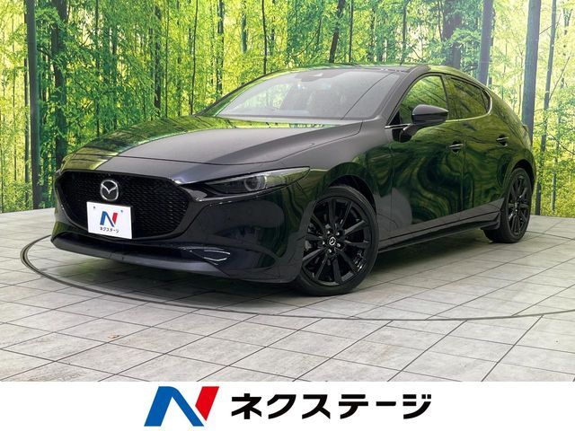 Japanese used car Ref# 1557291 MAZDA / MAZDA3 FASTBACK