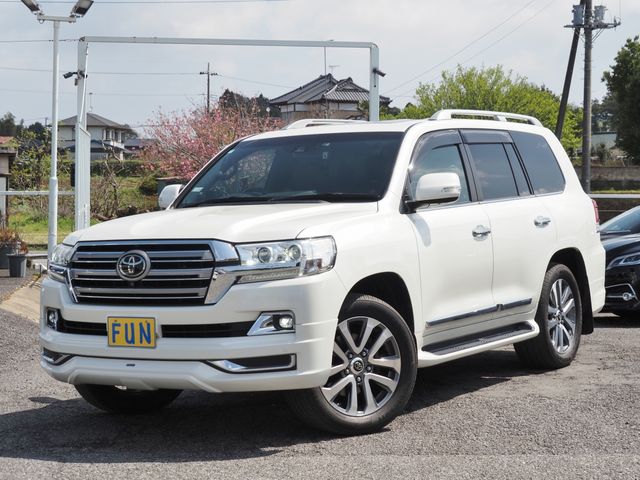Japanese used car Ref# 1557313 TOYOTA / LANDCRUISER wagon