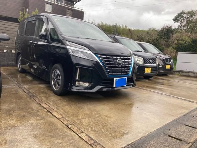 NISSAN / SERENA  WG