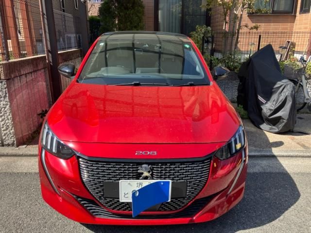 Japanese used car Ref# 1557429 PEUGEOT / PEUGEOT 208