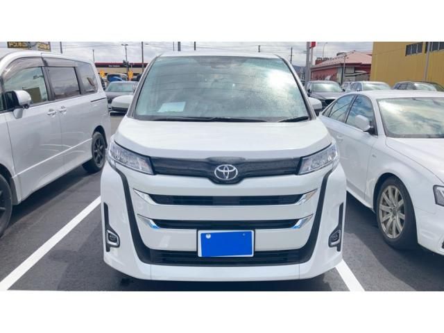 TOYOTA / NOAH 4WD