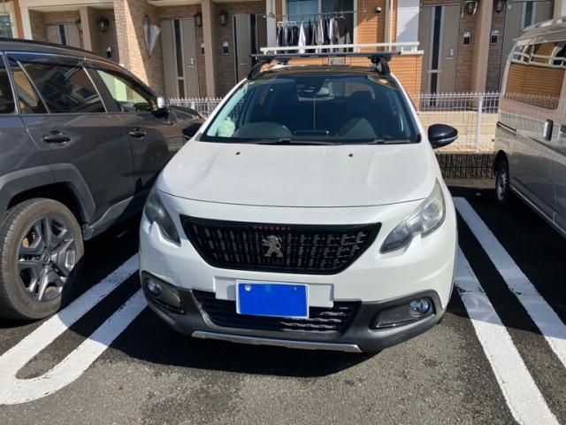 Japanese used car Ref# 1557455 PEUGEOT / PEUGEOT 2008