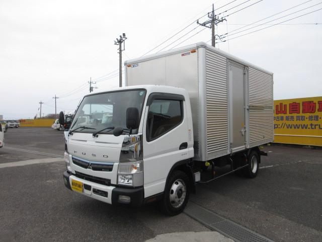 Japanese used car Ref# 1557490 MITSUBISHI / CANTER