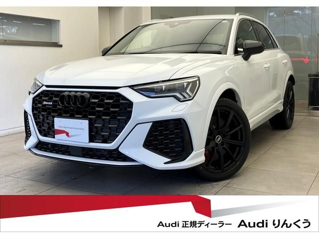 AUDI / AUDI RS Q3