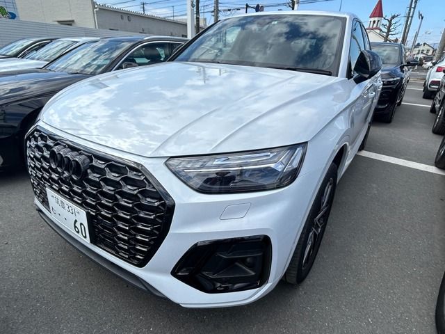 AUDI / AUDI Q5 SPORTBACK