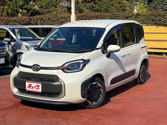 TOYOTA / SIENTA HYBRID