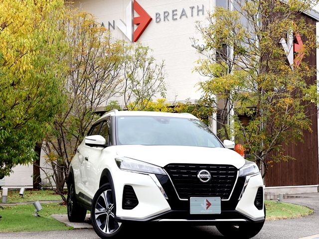 NISSAN / KICKS