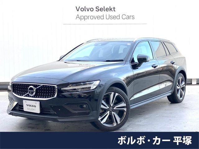 VOLVO / VOLVO V60 CROSS COUNTRY