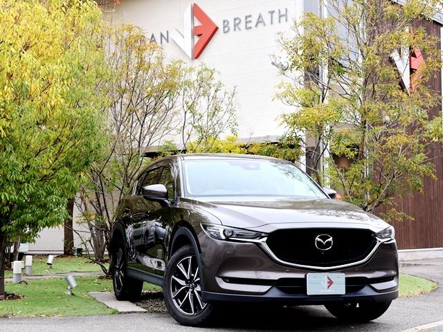 Japanese used car Ref# 1557923 MAZDA / CX-5