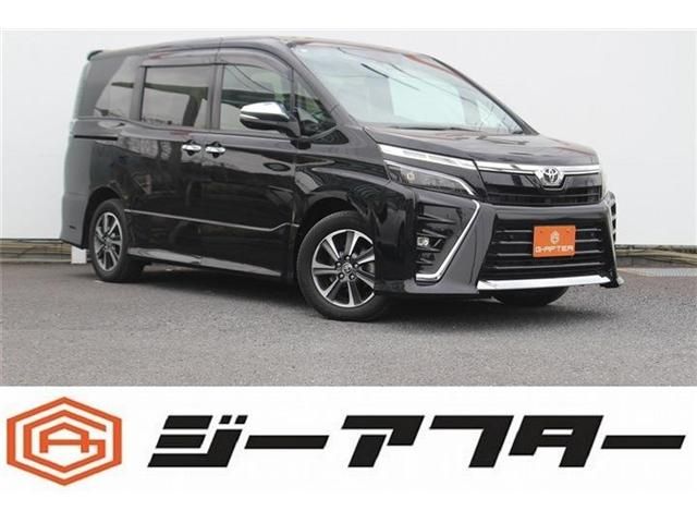 Japanese used car Ref# 1557996 TOYOTA / VOXY