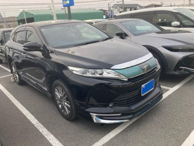 Japanese used car Ref# 1558056 TOYOTA / HARRIER 2WD