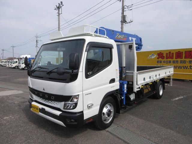 Japanese used car Ref# 1558120 MITSUBISHI / CANTER