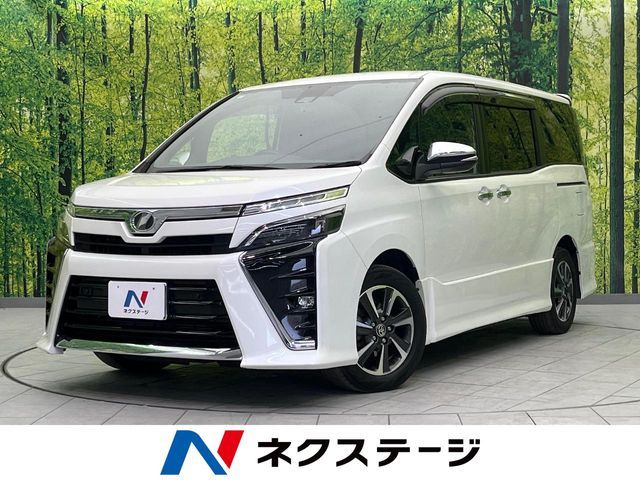 TOYOTA / VOXY