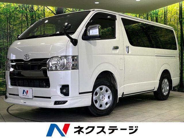 TOYOTA / HIACE van 4WD