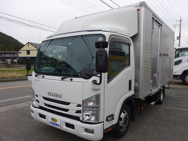 Japanese used car Ref# 1558666 ISUZU / ELF