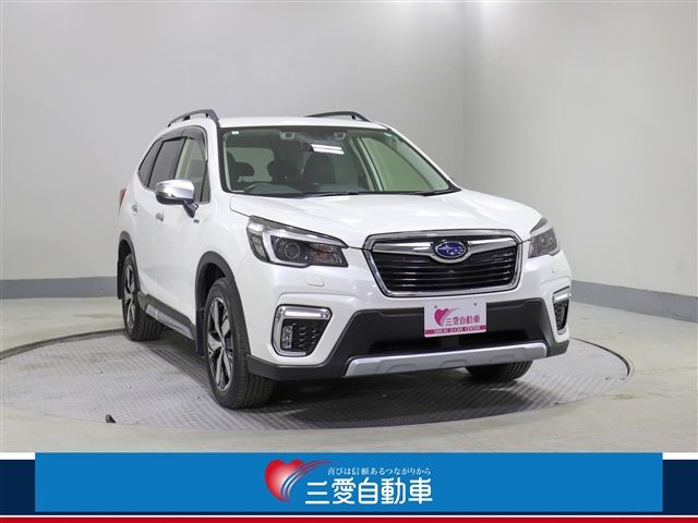 Japanese used car Ref# 1558751 SUBARU / FORESTER