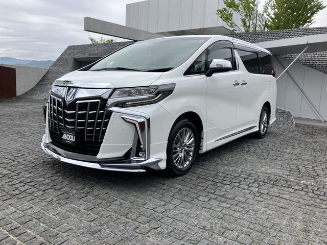 TOYOTA / ALPHARD hybrid 4WD
