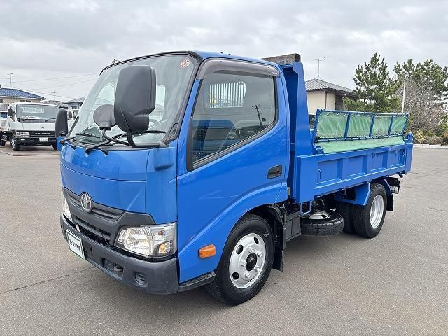 Japanese used car Ref# 1558930 HINO / DUTRO