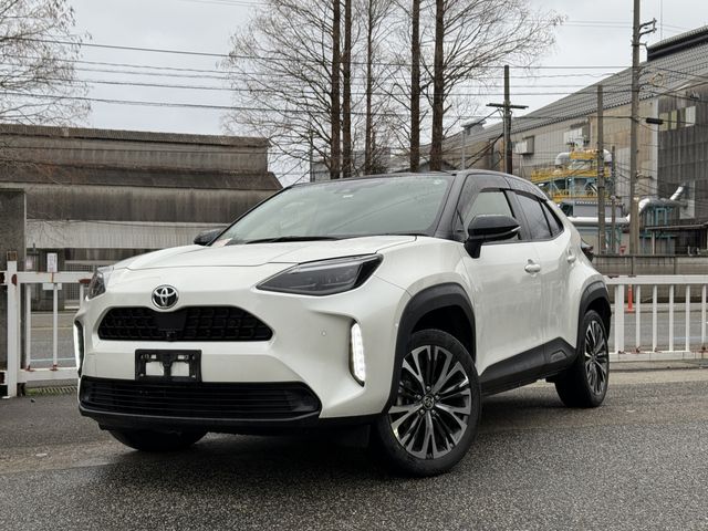 TOYOTA / YARIS CROSS