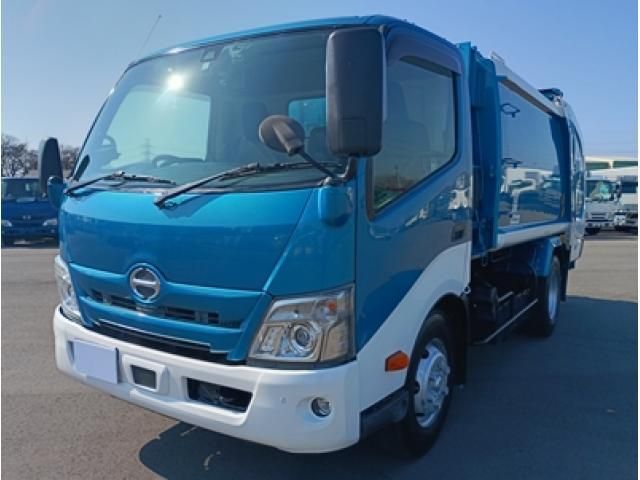 Japanese used car Ref# 1559189 HINO / DUTRO